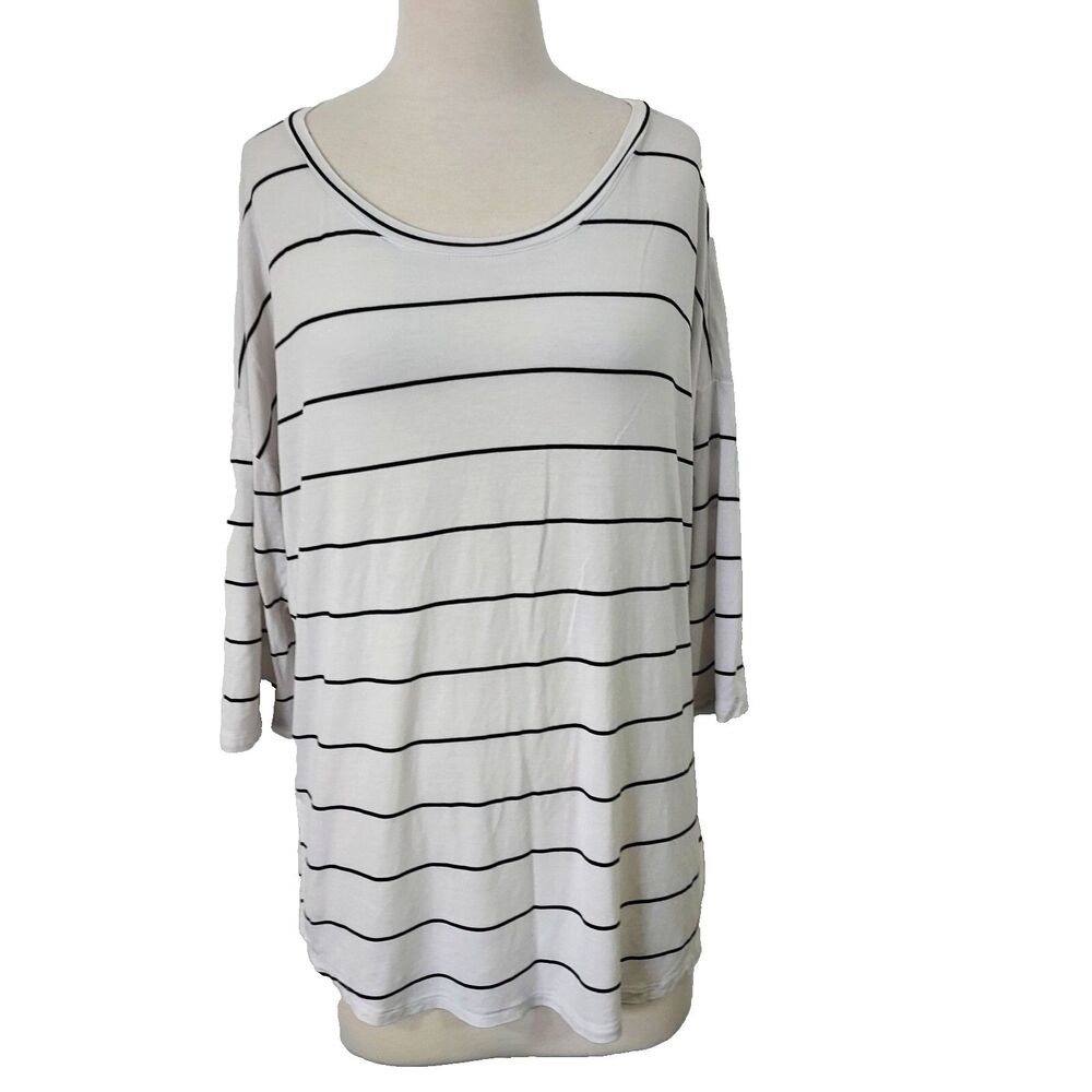 DIP T Shirt Top Comfy Soft Womens Size XL White Black Striped Stretch Casual